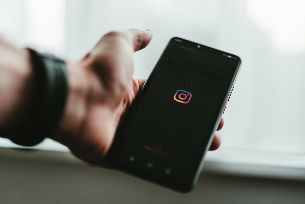 Blog image The 6 Factors That Determine Your Instagram Feed